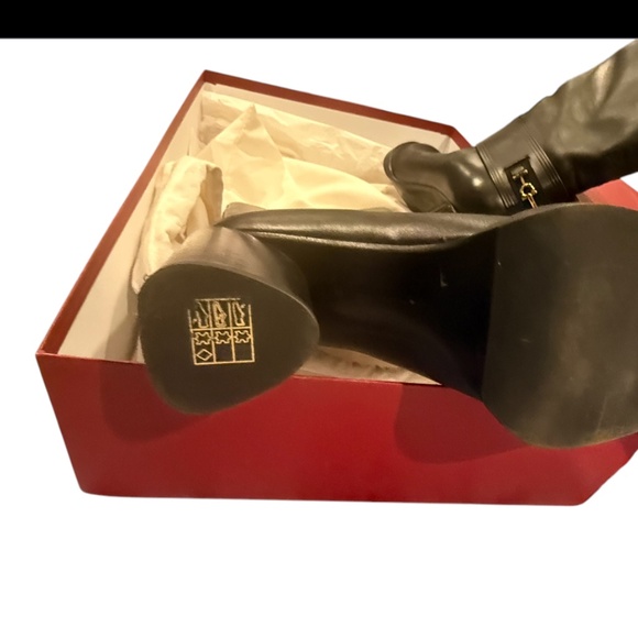 Ferragamo Alan Boot - Picture 2 of 9